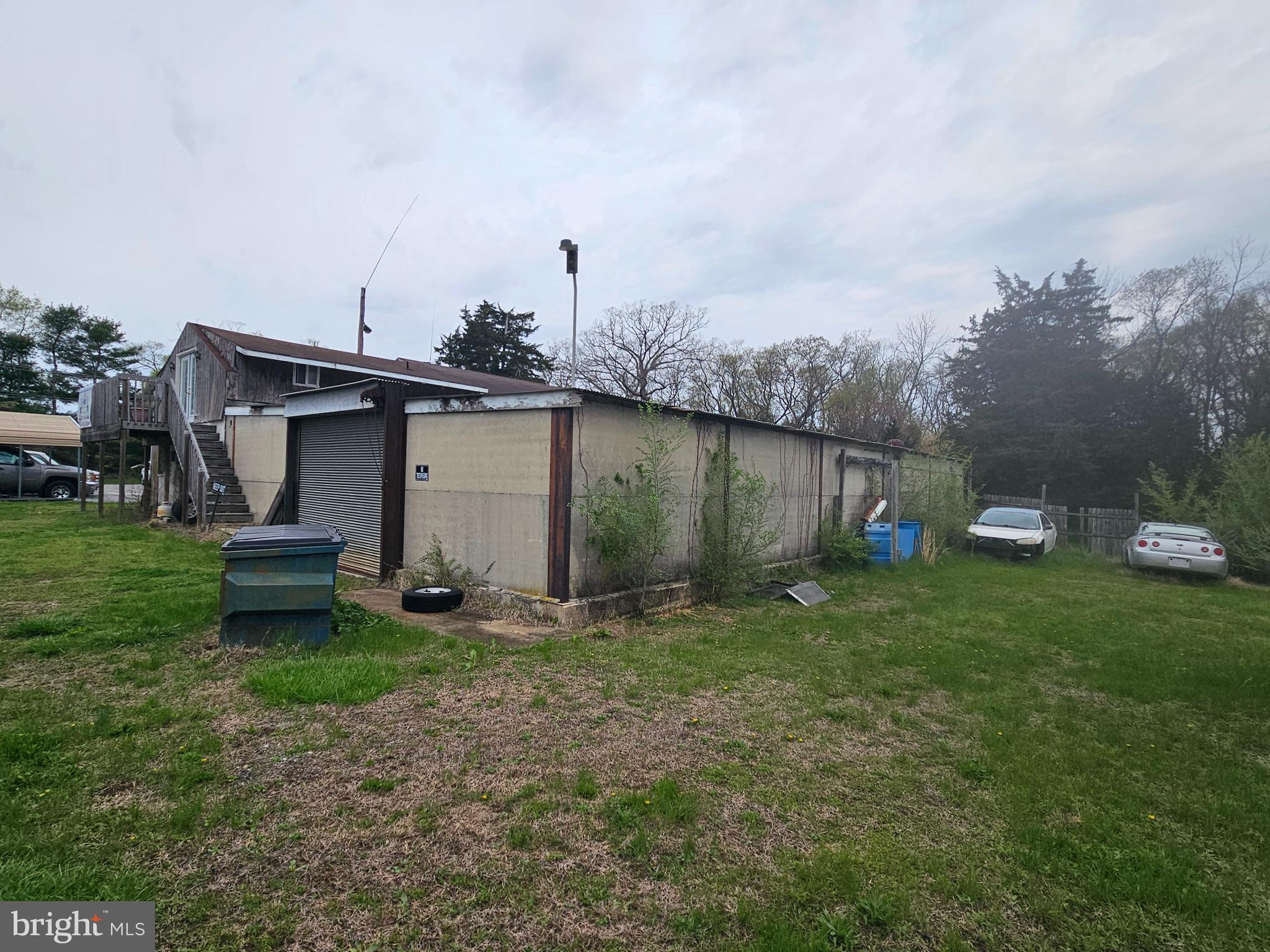 1737 South Burlington Road Bridgeton, NJ 08302 - Photo 14 of 64 a view of a house with backyard and garden
