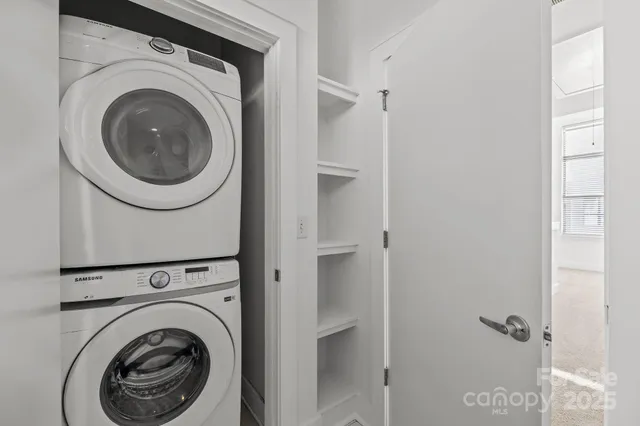 $399,000 | 927 East 8th Street, Charlotte, NC 28204