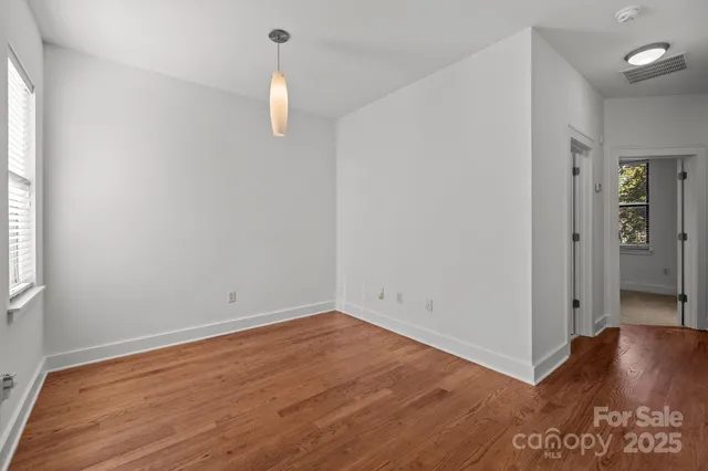 $399,000 | 927 East 8th Street, Charlotte, NC 28204