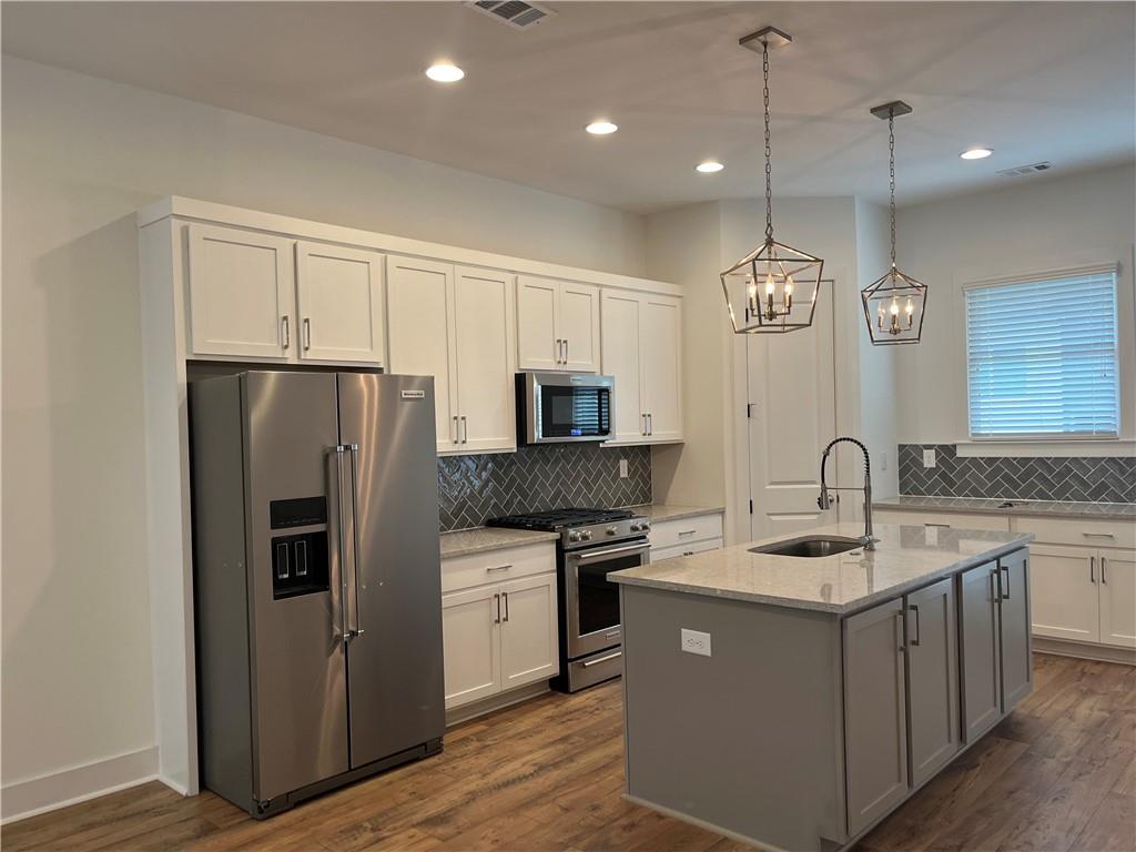 5603 West Pine Street Flowery Branch, GA 30542 - Photo 9 of 37