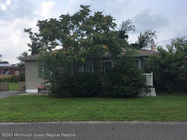 98 Pinewood Road Toms River, NJ 08753 - Photo 2 of 2 98 pinewood 1