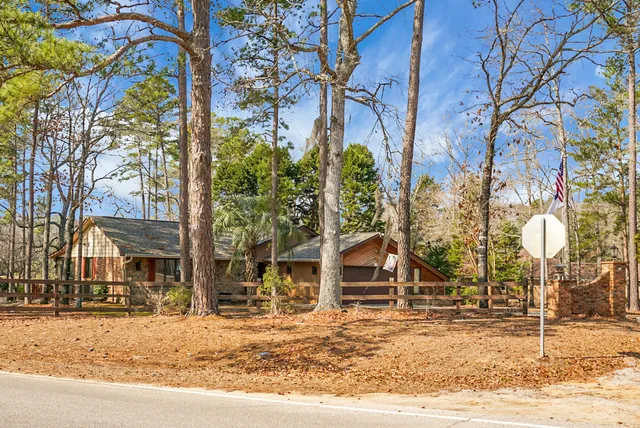 $540,000 | 1 Santee Lakes Court, Elloree, SC 29047