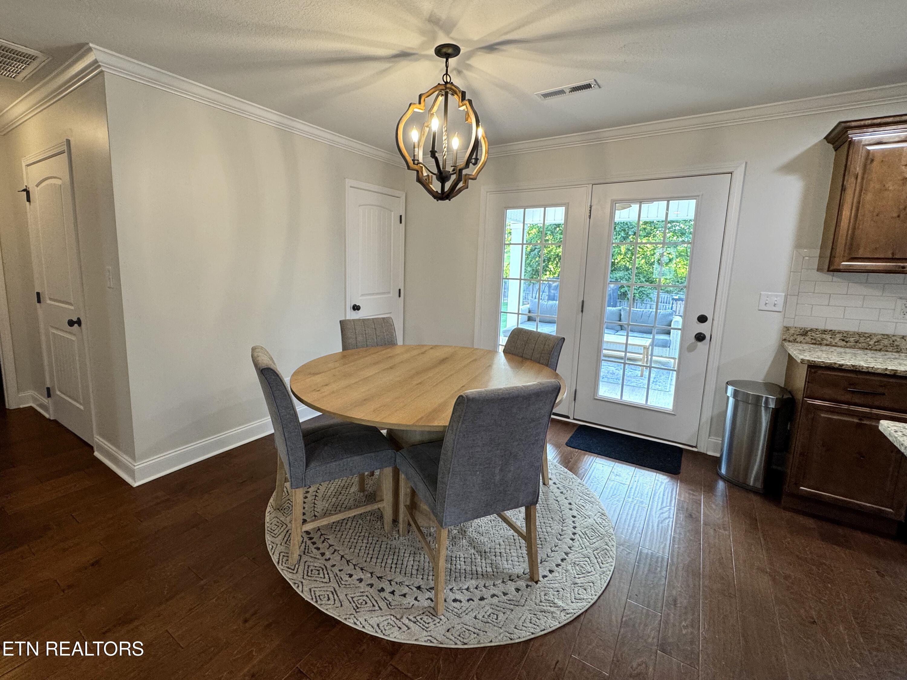 446 Covenant Way Seymour, TN 37865 - Photo 12 of 20 DiningRoom
