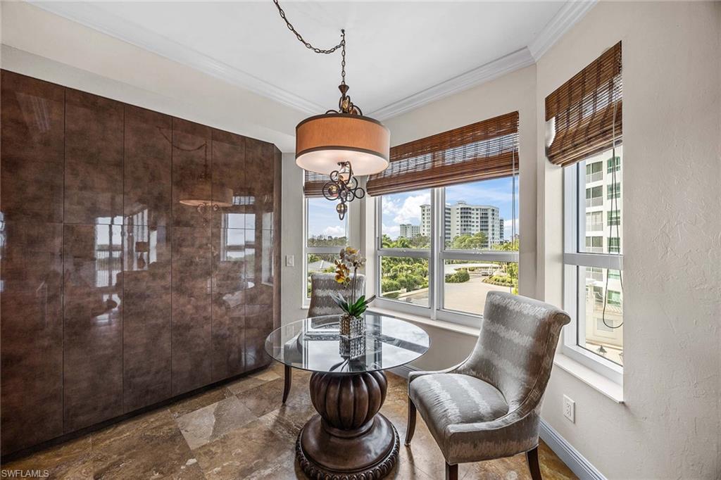 285 Grande Way, Unit 501 Naples, FL 34110 - Photo 15 of 50