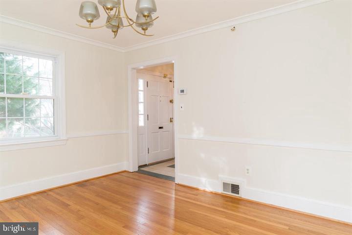 1667 Primrose Road Northwest Washington, DC 20012 - Photo 6 of 28