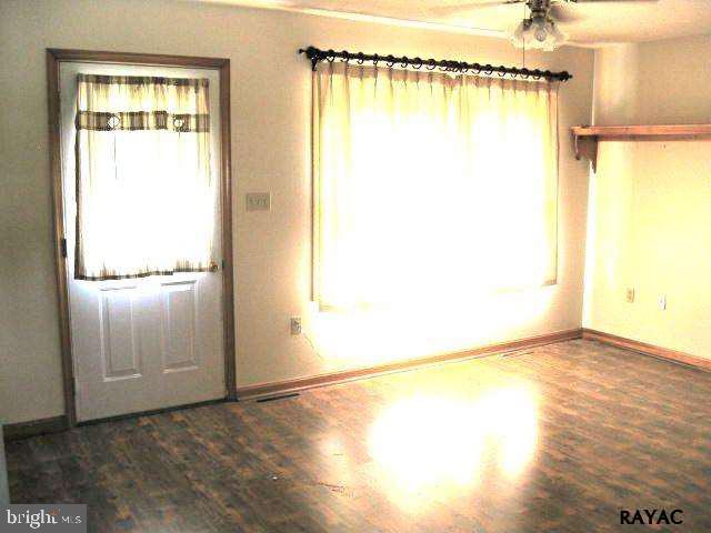 795 Bullfrog Road Gettysburg, PA 17325 - Photo 4 of 26