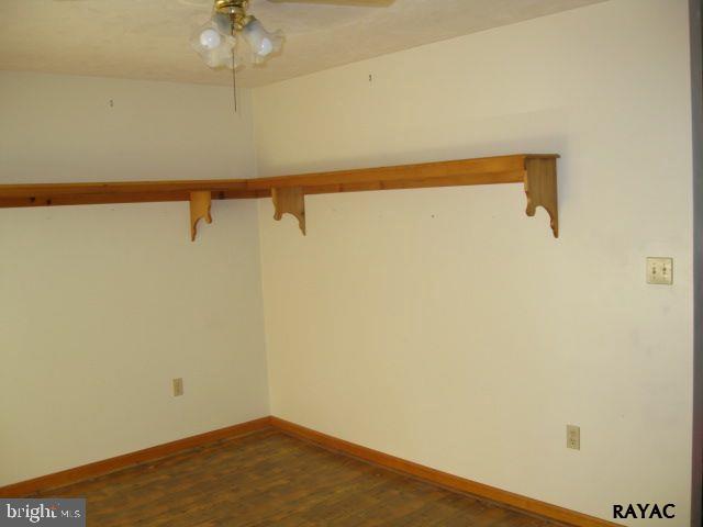 795 Bullfrog Road Gettysburg, PA 17325 - Photo 5 of 26