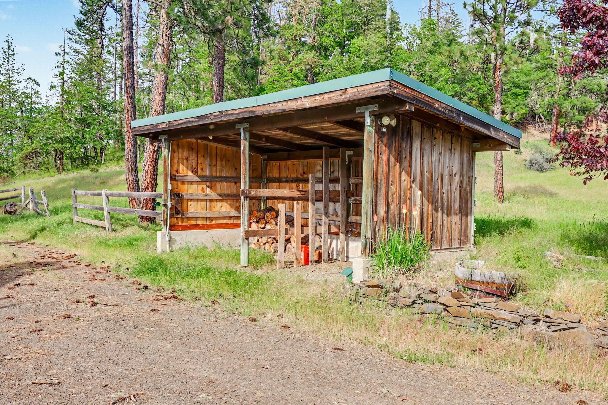 275 Citadel Road Trail, OR 97541 - Photo 22 of 46 ApxCD00022
