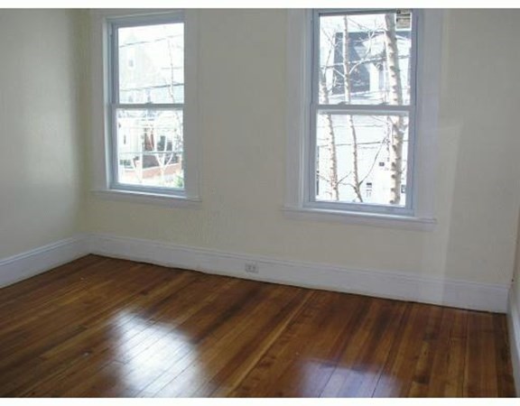 17 George Street, Unit 2 Somerville, MA 02145 - Photo 6 of 9