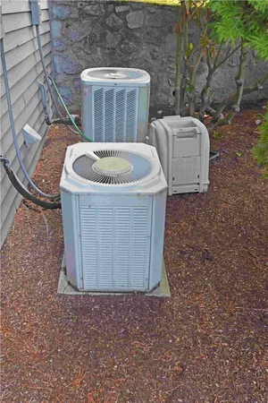 $689,900 | 21 Shadow Brook Lane, Unit 21F, Smithfield, RI 02917