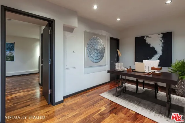 $18,000 | 8825 Hollywood Boulevard, Los Angeles, CA 90069