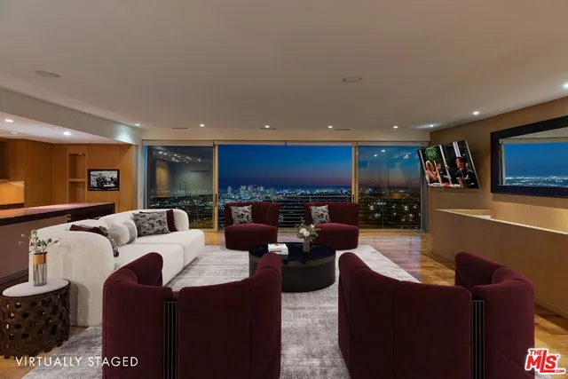 $18,000 | 8825 Hollywood Boulevard, Los Angeles, CA 90069