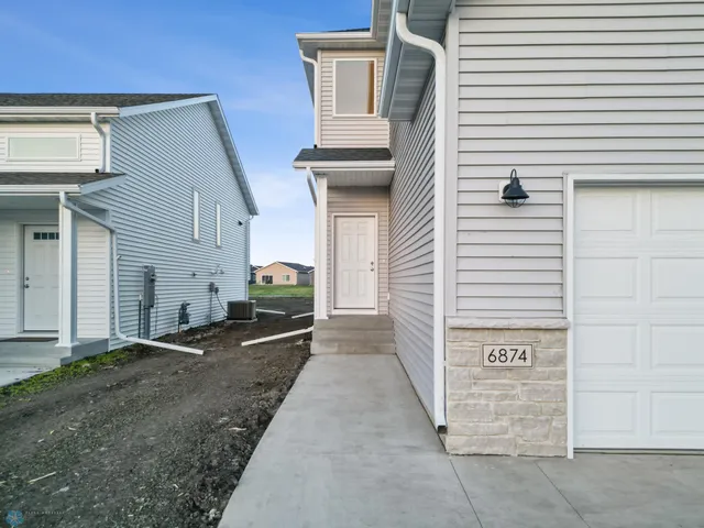 $385,998 | 6874 Joseph Street, Horace, ND 58047