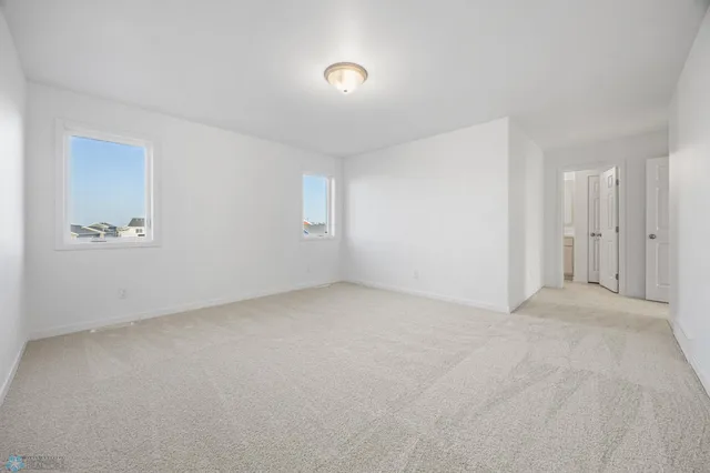 $385,998 | 6874 Joseph Street, Horace, ND 58047