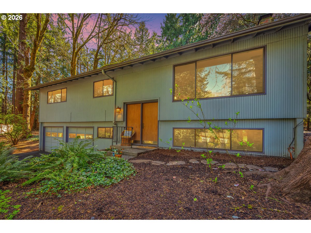 9200 Southwest Elrose Court Portland, OR 97224 - Photo 44 of 46 a view of outdoor space