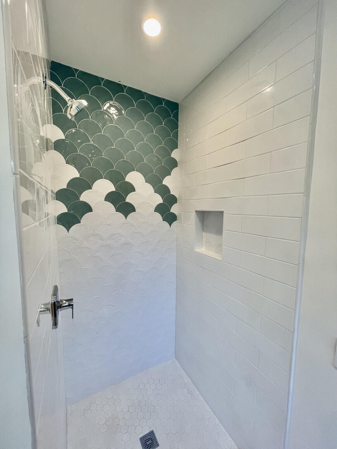 950 Monte Drive Santa Barbara, CA 93110 - Photo 27 of 39 a bathroom with a shower