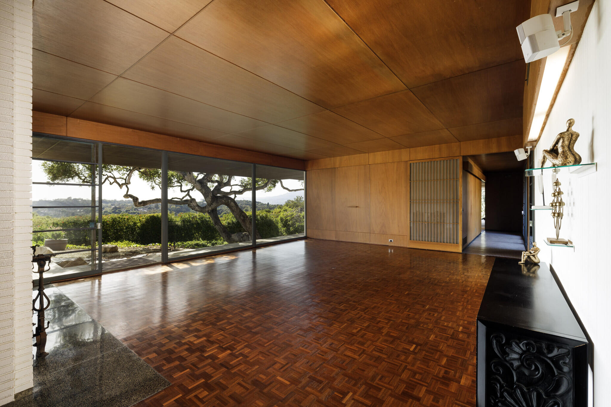 950 Monte Drive Santa Barbara, CA 93110 - Photo 10 of 39 a view of empty room with wooden floor and fan
