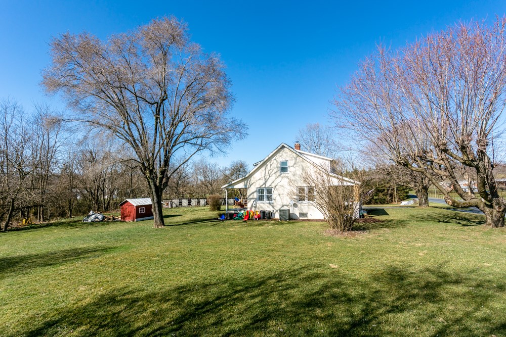 8687 Union Springs Road Dayton, VA 22821 - Photo 29 of 37 a view of a park with large trees