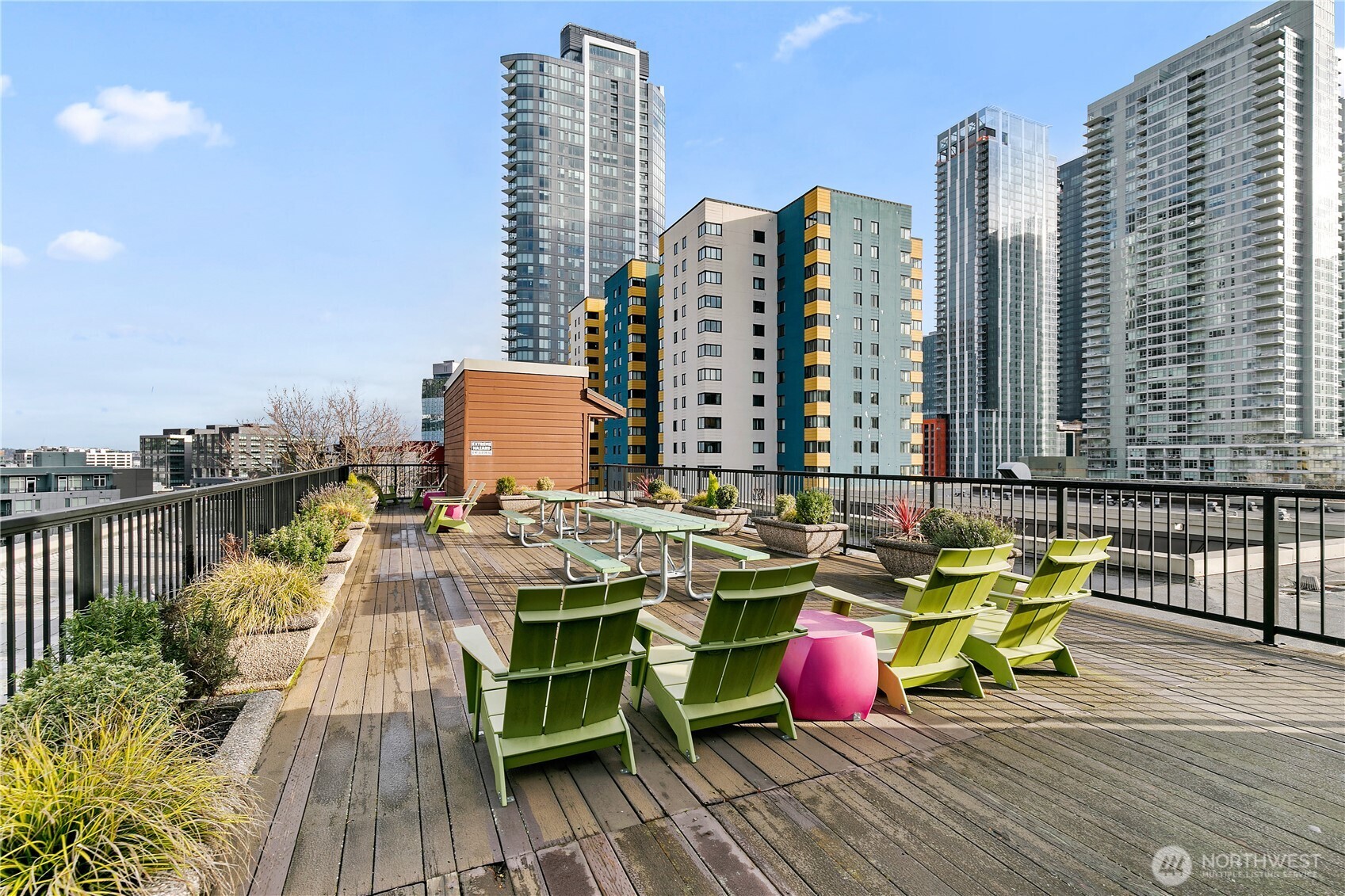 425 Vine Street, Unit 610 Seattle, WA 98121 - Photo 19 of 32