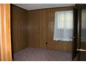 122 Nanny Goat Hill Road Elizabethton, TN 37643 - Photo 3 of 10 BEDROOM 1