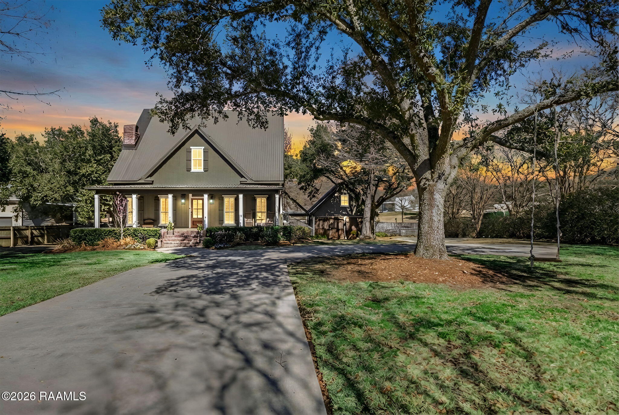 1136 Donnell Road Broussard, LA 70518 - Photo 2 of 60 60-web-or-mls-1136 Donnell-56 VT