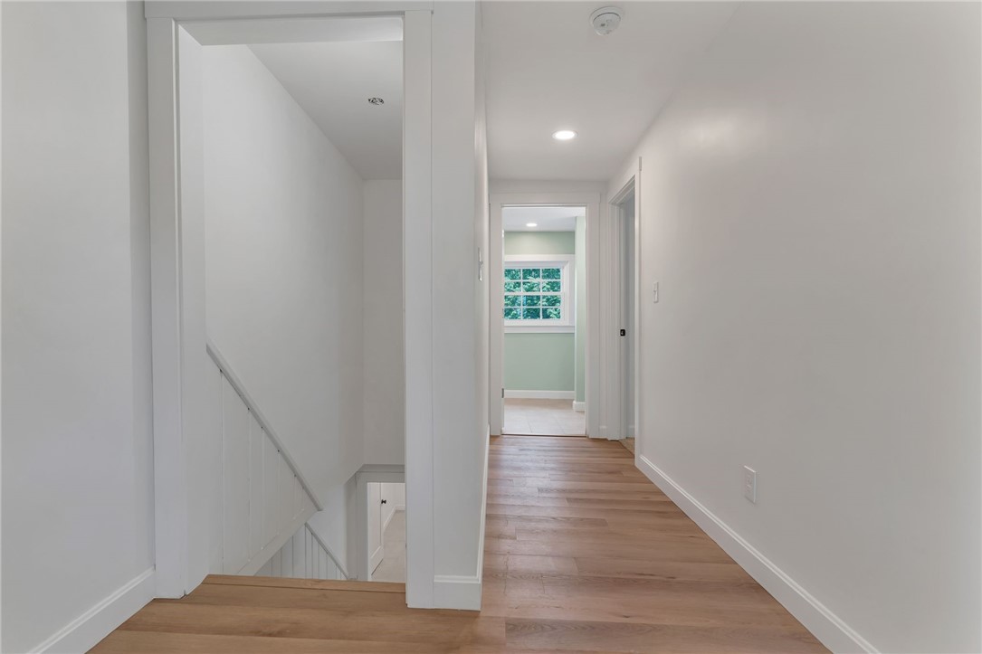 81 Bristol Ferry Road Portsmouth, RI 02871 - Photo 34 of 49