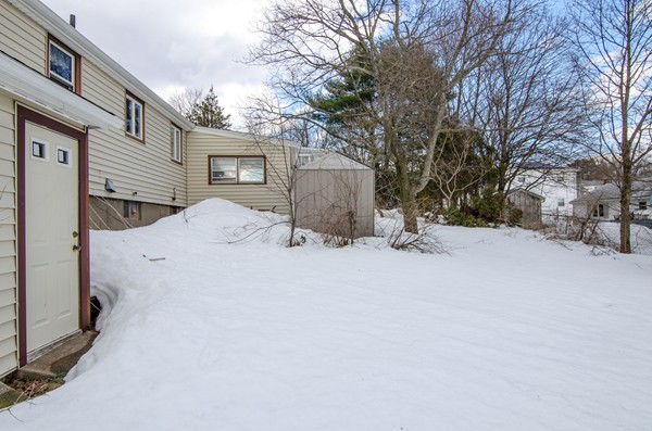 24 Sunflower Road Holbrook, MA 02343 - Photo 12 of 16 Gallery Image 12