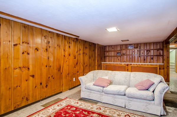 24 Sunflower Road Holbrook, MA 02343 - Photo 8 of 16 Gallery Image 8