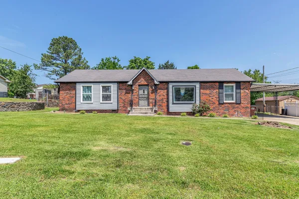 $425,000 | 1141 Apple Valley Road, Madison, TN 37115