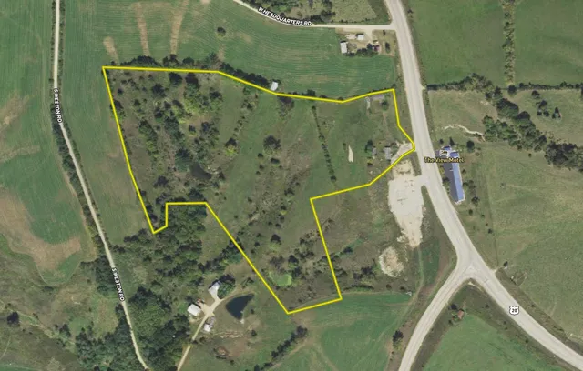 $299,000 | 2501 US Highway 20 West, Hanover, IL 61041