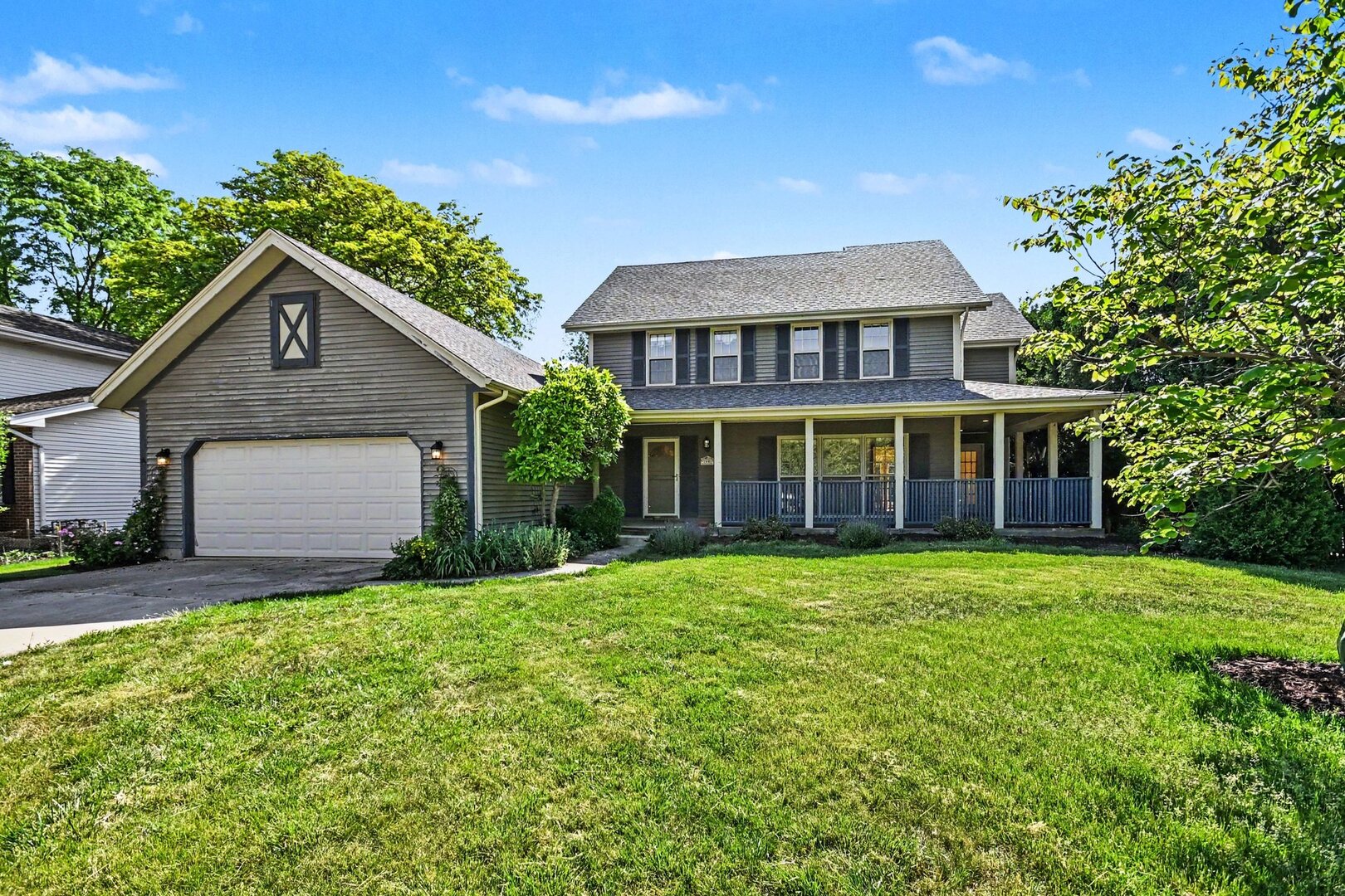 7221 Webster Street Downers Grove, IL 60516 - Photo 2 of 40