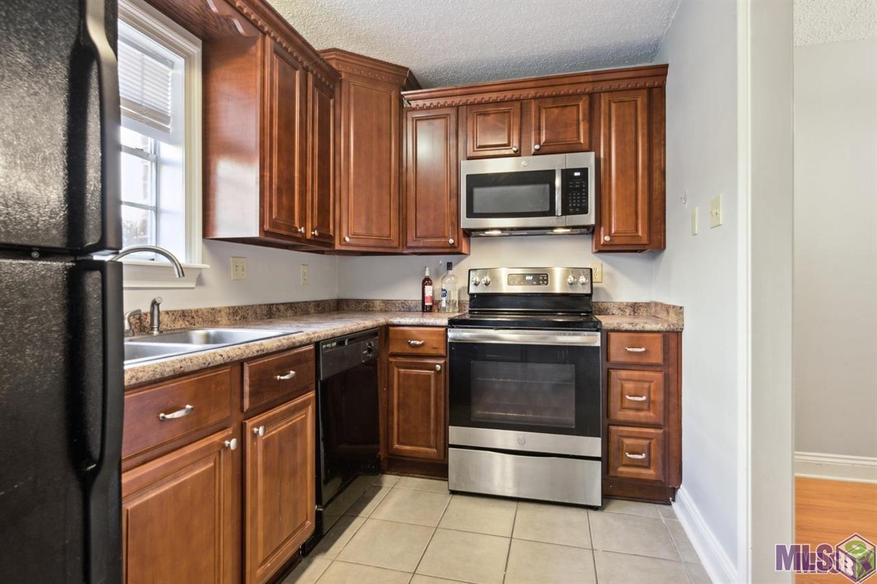 1726 Brightside Drive Baton Rouge, LA 70820 - Photo 3 of 8