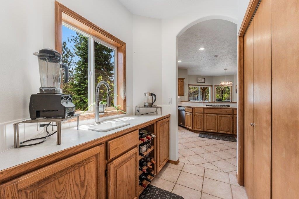 8217 West Rutter Parkway Spokane, WA 99208 - Photo 8 of 50