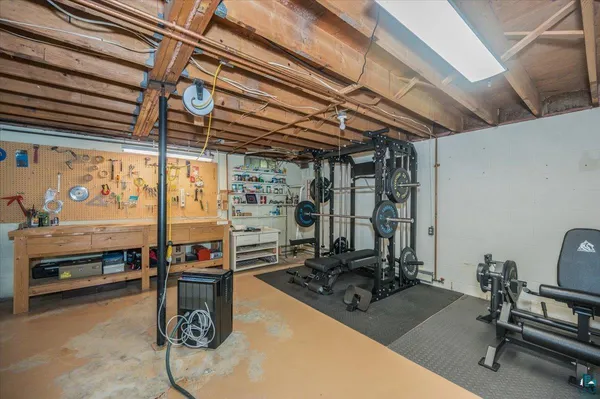 $289,900 | 6521 Hughitt Avenue, Superior, WI 54880