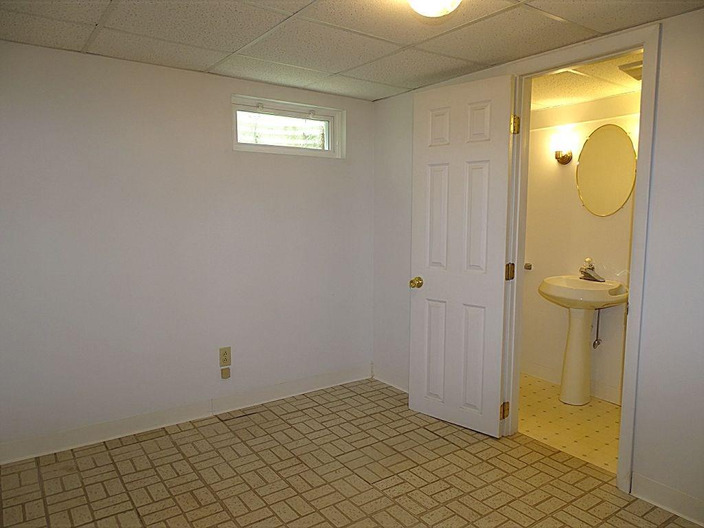 190 Deerfield Road Washington, PA 15301 - Photo 19 of 25 Also a finished bonus room ideal as home office or hobby room with access to a full bath