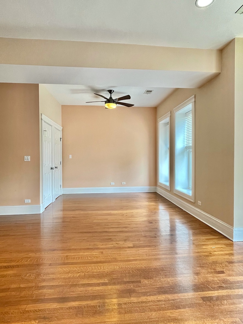 420 East 46th Street, Unit 3 Chicago, IL 60653 - Photo 7 of 17