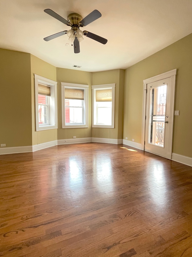 420 East 46th Street, Unit 3 Chicago, IL 60653 - Photo 9 of 17