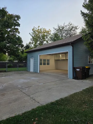 $339,950 | 422 Damon Street, Marengo, IL 60152