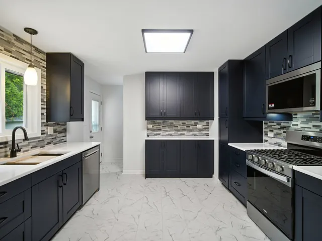 $344,950 | 422 Damon Street, Marengo, IL 60152