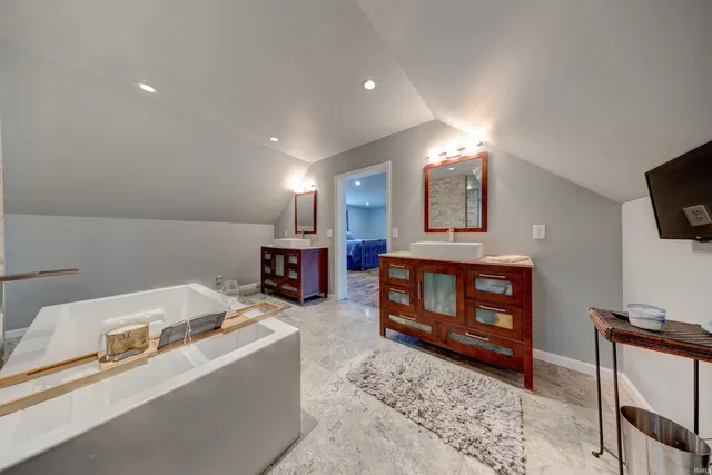 $548,880 | 2698 Benchmark Drive, Princeton, IN 47670