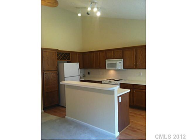 7805 Trotter Road Charlotte, NC 28216 - Photo 6 of 16