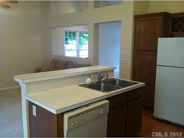 7805 Trotter Road Charlotte, NC 28216 - Photo 8 of 16