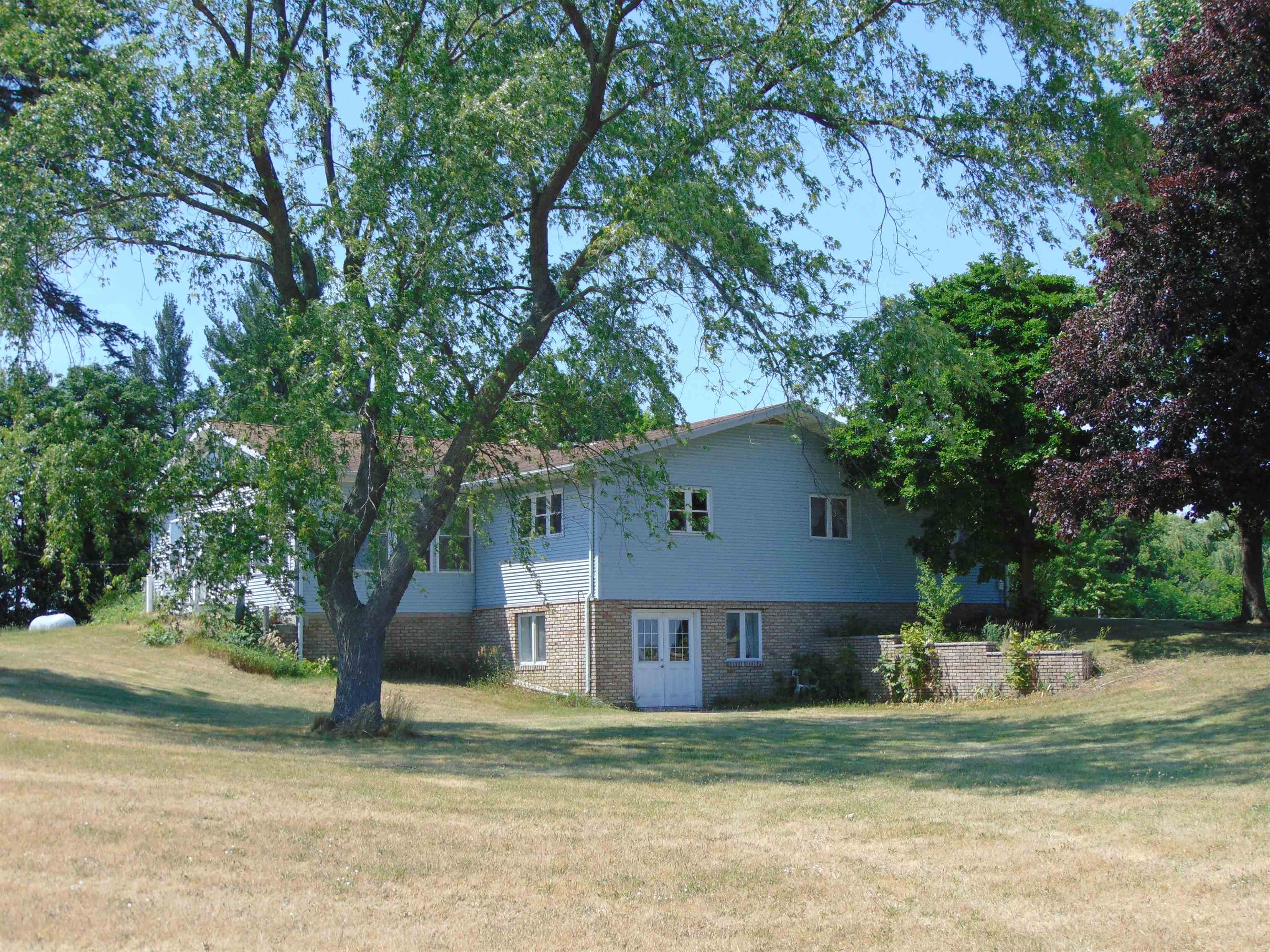 5625 West Monroe Road Alma, MI 48801 - Photo 1 of 77 1901821.JPG