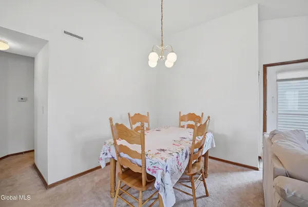 $219,900 | 824 Ridge Circle, Troy, NY 12182