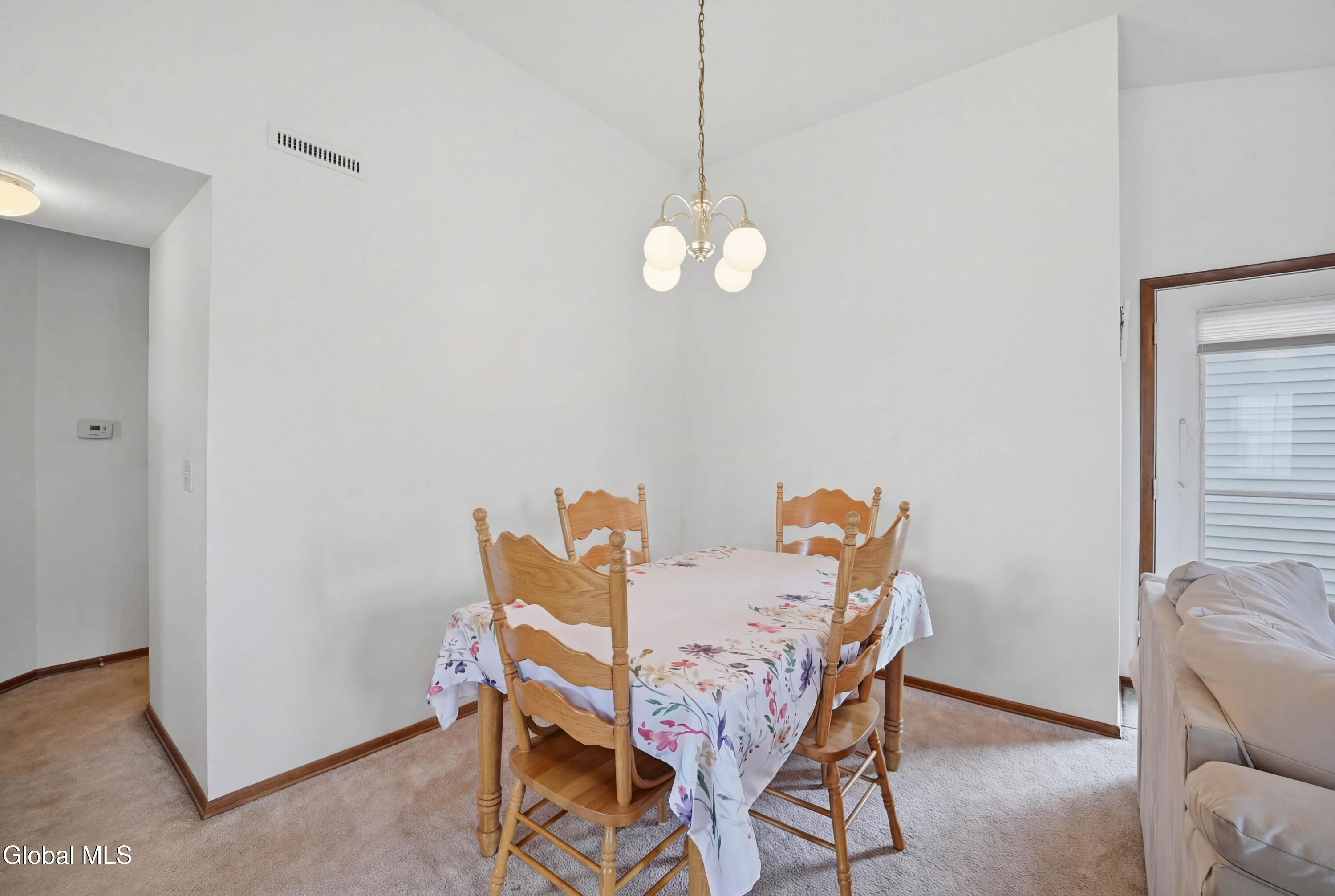 824 Ridge Circle Troy, NY 12182 - Photo 6 of 25 6