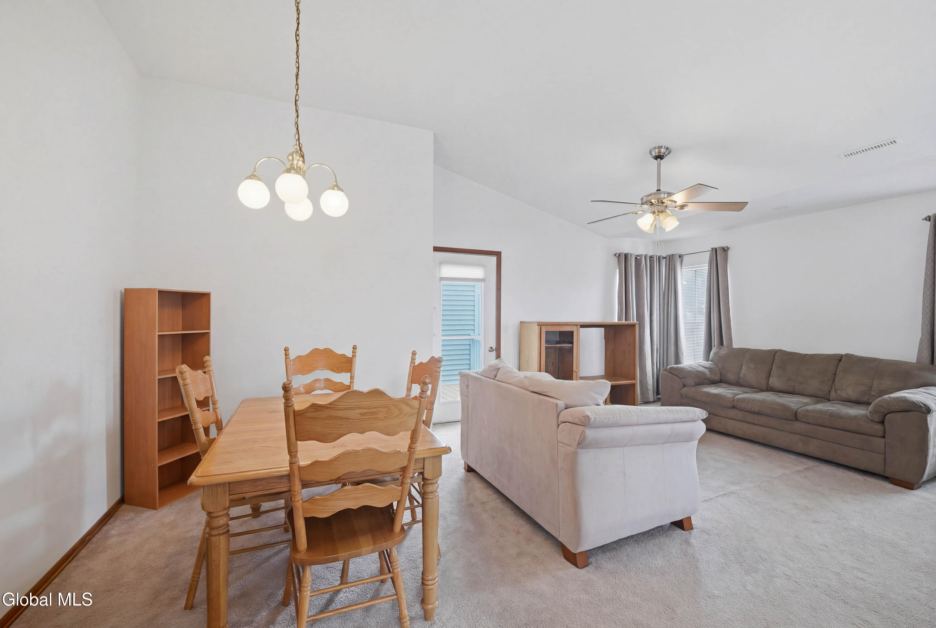 824 Ridge Circle Troy, NY 12182 - Photo 7 of 25 7