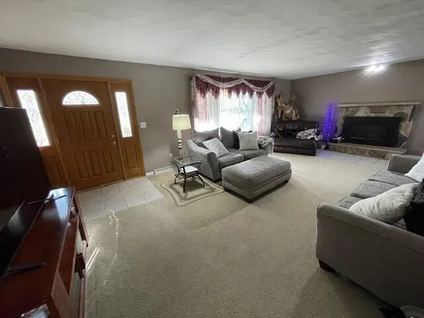 $349,900 | 232 Lynbrook Drive, Coldwater, MI 49036