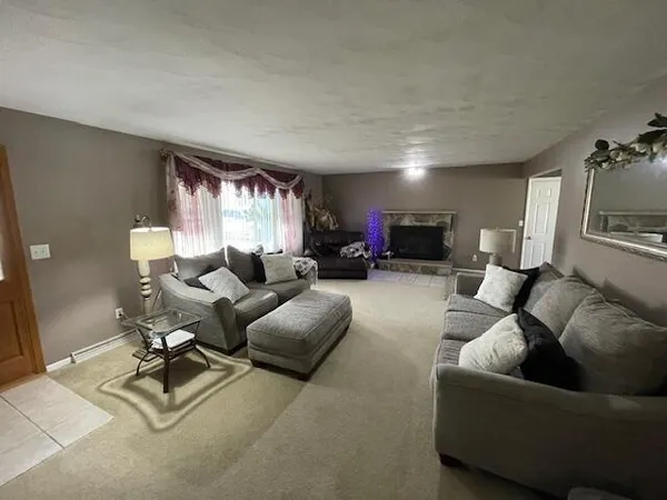 $349,900 | 232 Lynbrook Drive, Coldwater, MI 49036