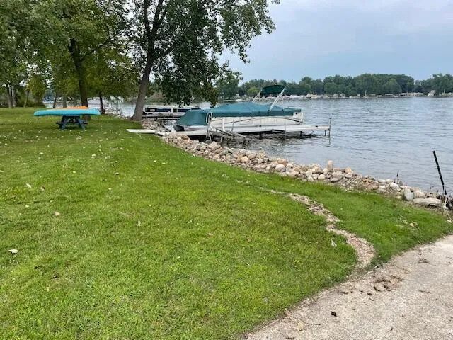 $359,900 | 232 Lynbrook Drive, Coldwater, MI 49036