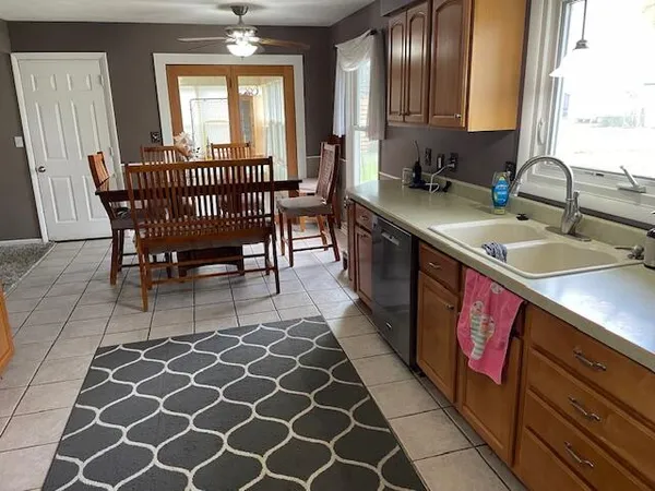 $349,900 | 232 Lynbrook Drive, Coldwater, MI 49036